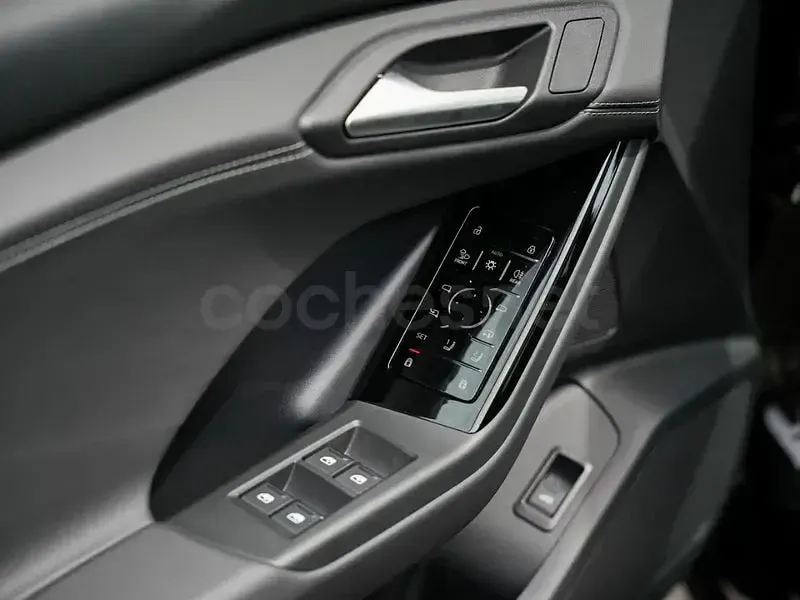 Usado Audi Q6 Sportback e-tron S-Line 284 kW (387 CV) 2025 Eléctrico SUV