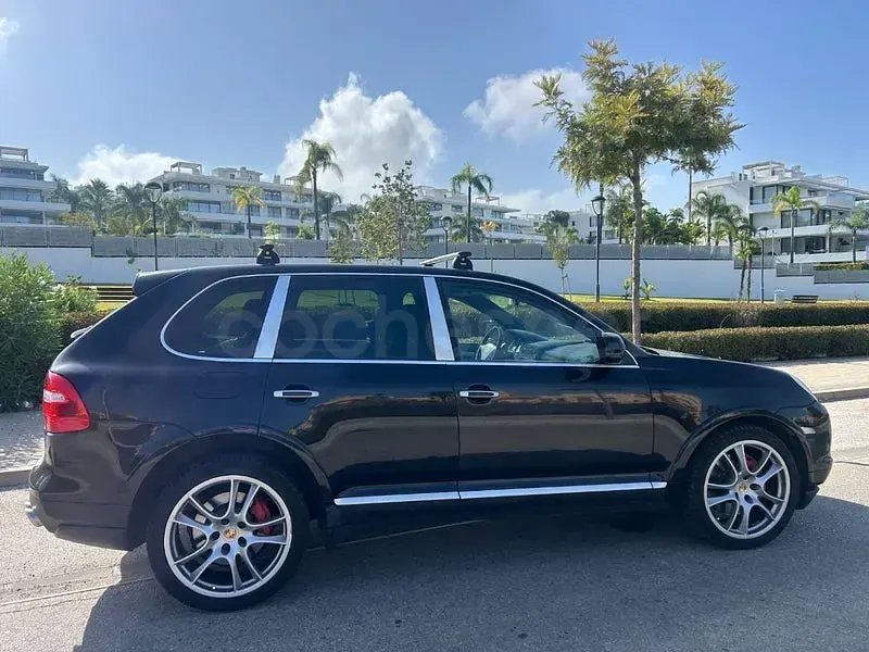 Usado Porsche Cayenne Turbo 500 CV (367 kW) 2008 Negro SUV
