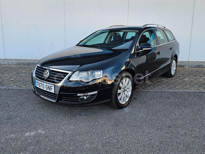 Negro Usado 2009 VW Passat Advance Familiar | 6850 € (Precio justo) - Imagen 1/4