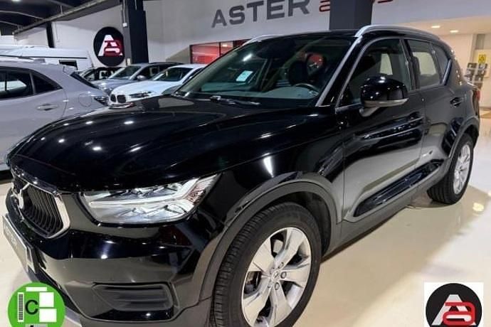 Usado Volvo XC40 Momentum 190 CV (139 kW) 2018 Negro SUV