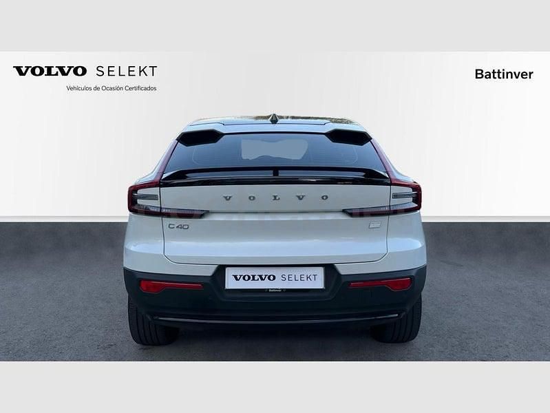 Usado Volvo EC40 Plus 185 kW (252 CV) 2024 Eléctrico SUV