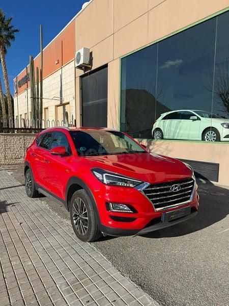 Usado Hyundai Tucson 116 CV (85 kW) 2021 Rojo SUV