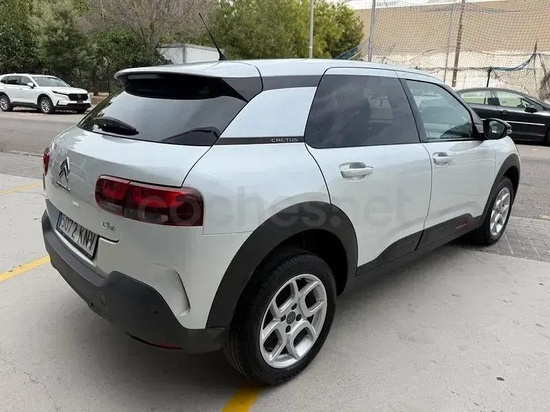 Usado Citroën C4 Feel 82 CV (60 kW) 2018 Blanco Berlina