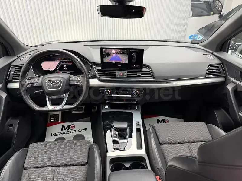 Usado Audi Q5 Sportback Black Edition 204 CV (150 kW) 2022 Gris / plata SUV