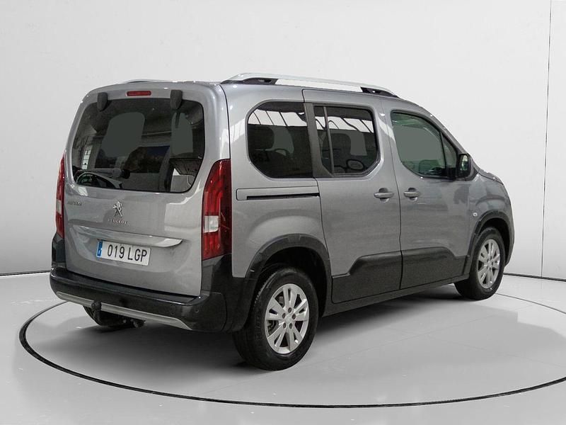 Usado Peugeot Rifter Allure 131 CV (96 kW) 2020 Gris Monovolumen
