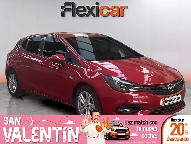 Usado Opel Astra 110 CV (80 kW) 2020 Rojo Berlina