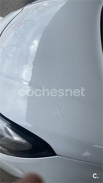 Usado Opel Corsa Selective 90 CV (66 kW) 2016 Blanco Utilitario