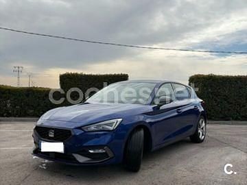 Usado Seat Leon FR 150 CV (110 kW) 2021 Azul Berlina