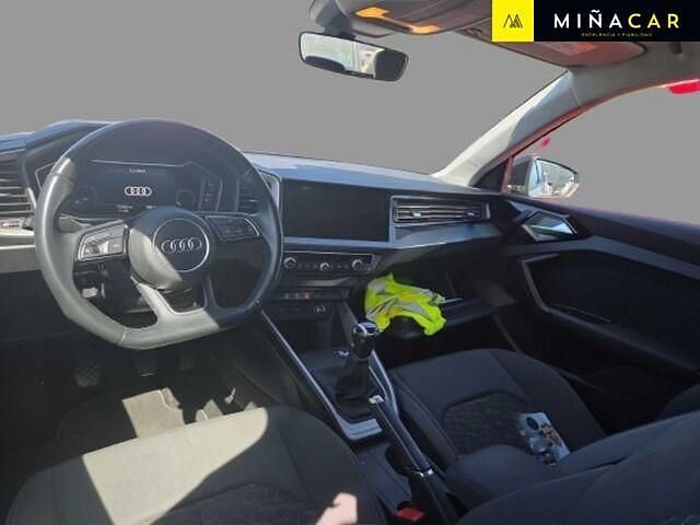 Usado Audi A1 110 CV (80 kW) 2023 Gris SUV
