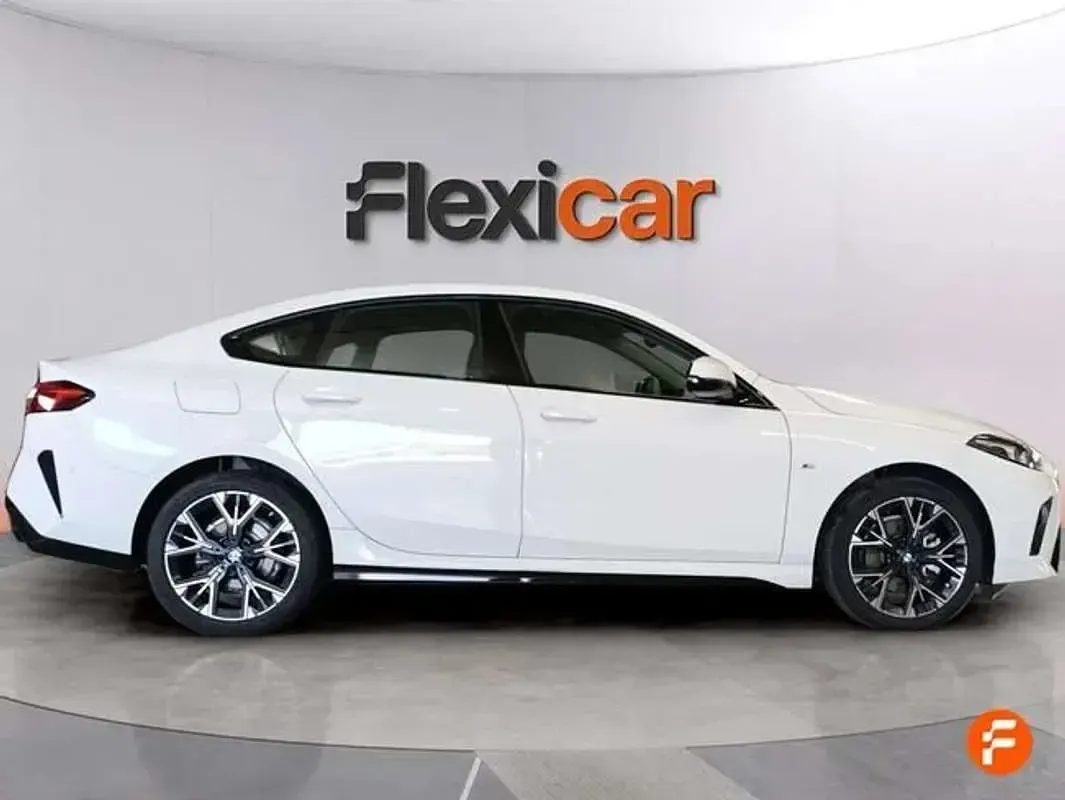Usado BMW 218 150 CV (110 kW) 2025 Blanco Coupe