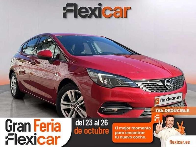 Rojo Usado 2020 Opel Astra GS Line Utilitario | 8990 € (Precio justo) - Imagen 1/4