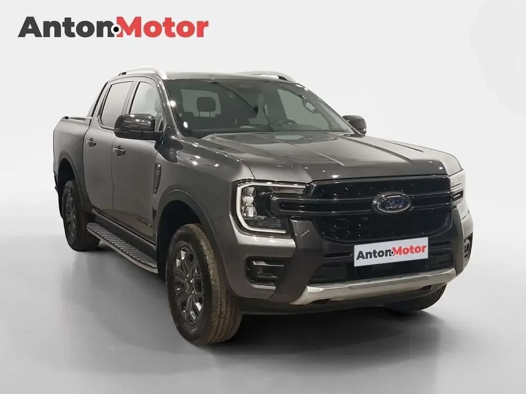 Usado Ford Ranger Wildtrack 207 CV (152 kW) 2024 Gris Pickup/Camioneta