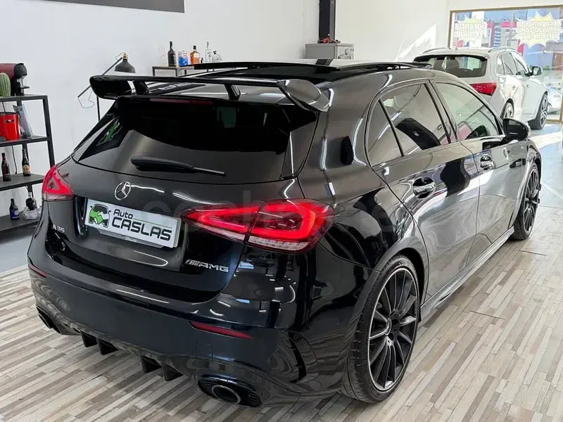 Usado Mercedes A35 AMG 306 CV (225 kW) 2020 Negro Berlina