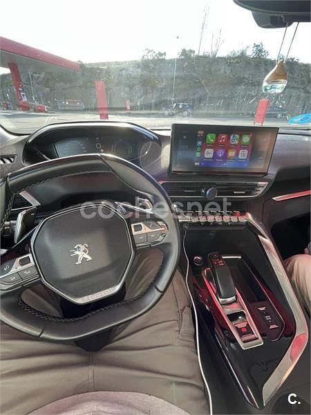 Usado Peugeot 3008 Allure 225 CV (165 kW) 2021 Gris / plata SUV