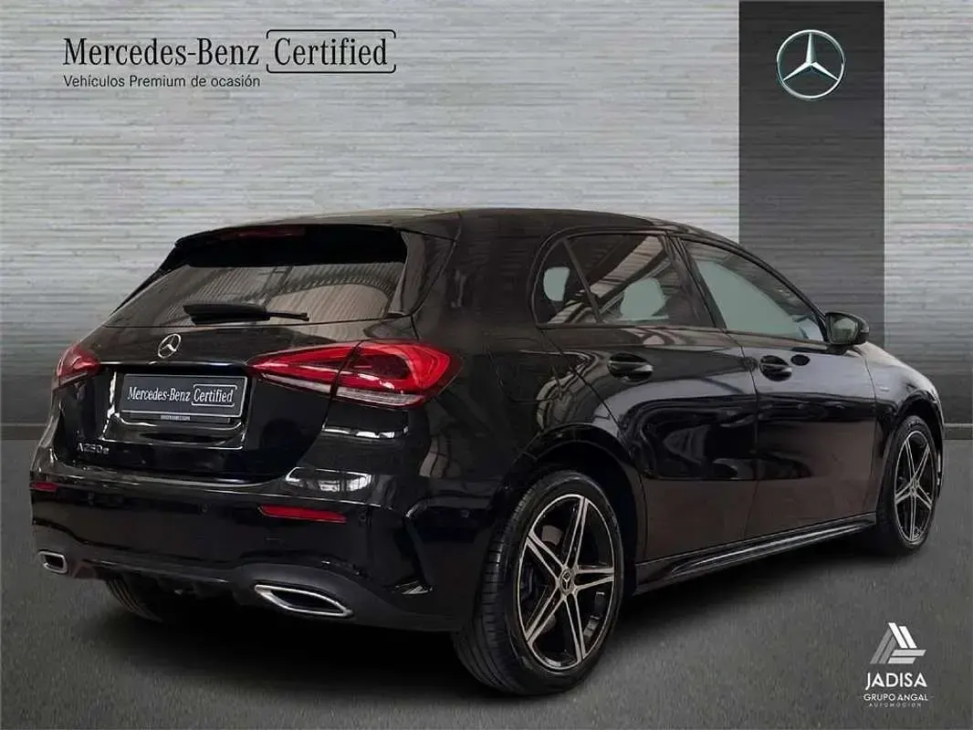 Usado Mercedes A250 218 CV (160 kW) 2021 Berlina