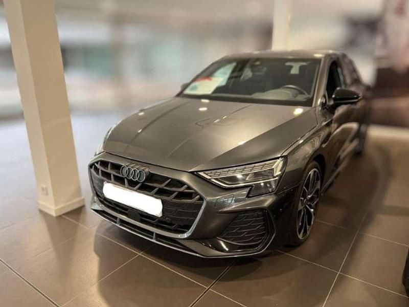 Usado Audi A3 Sportback 150 CV (110 kW) 2024 Gris Utilitario