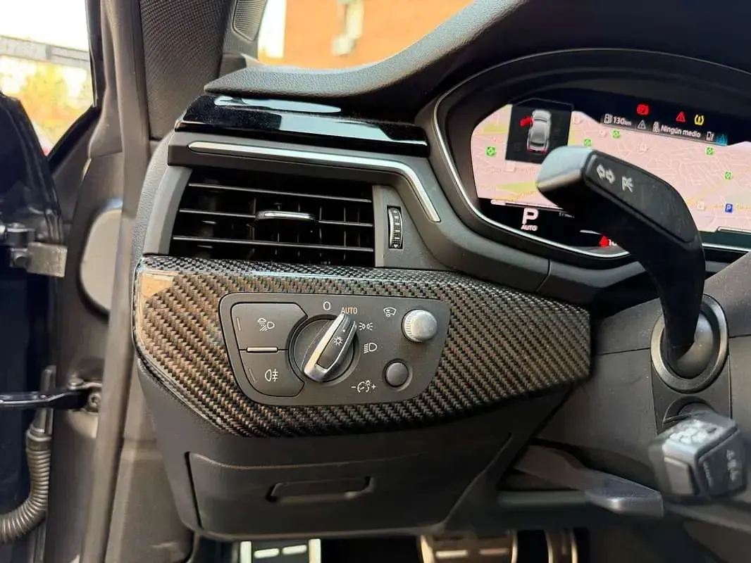 Usado Audi RS5 Sportback Performance 450 CV (330 kW) 2020 Gris Berlina