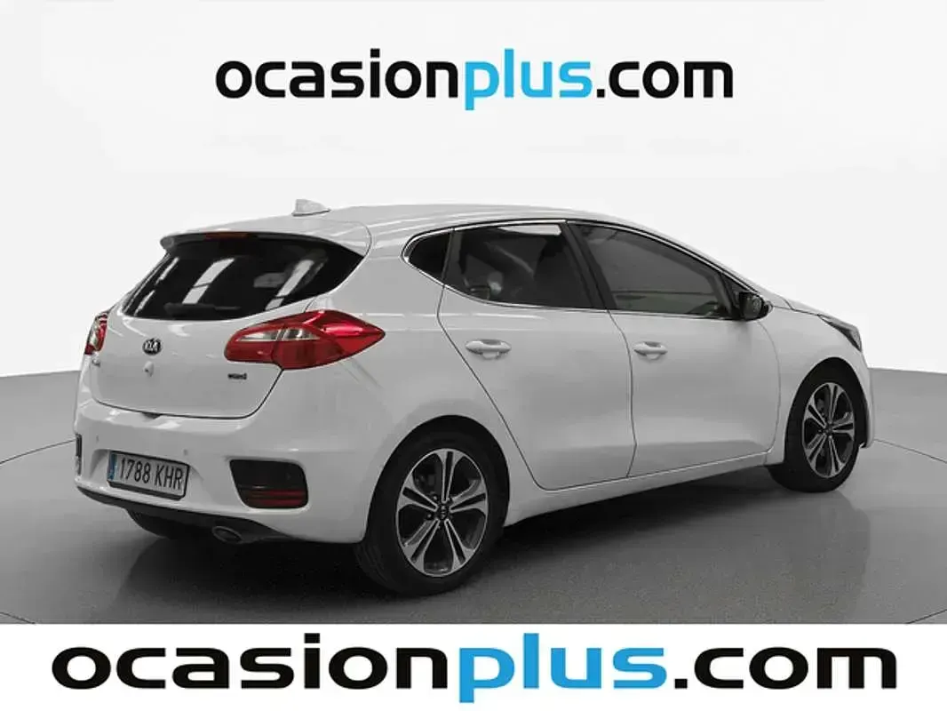 Usado Kia Ceed GT 136 CV (100 kW) 2018 Blanco Utilitario