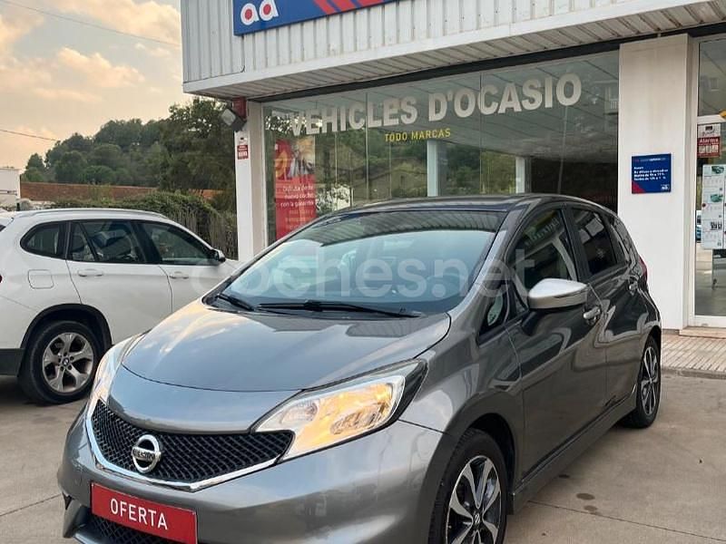 Usado Nissan Note N-TEC 90 CV (66 kW) 2015 Gris / plata Berlina