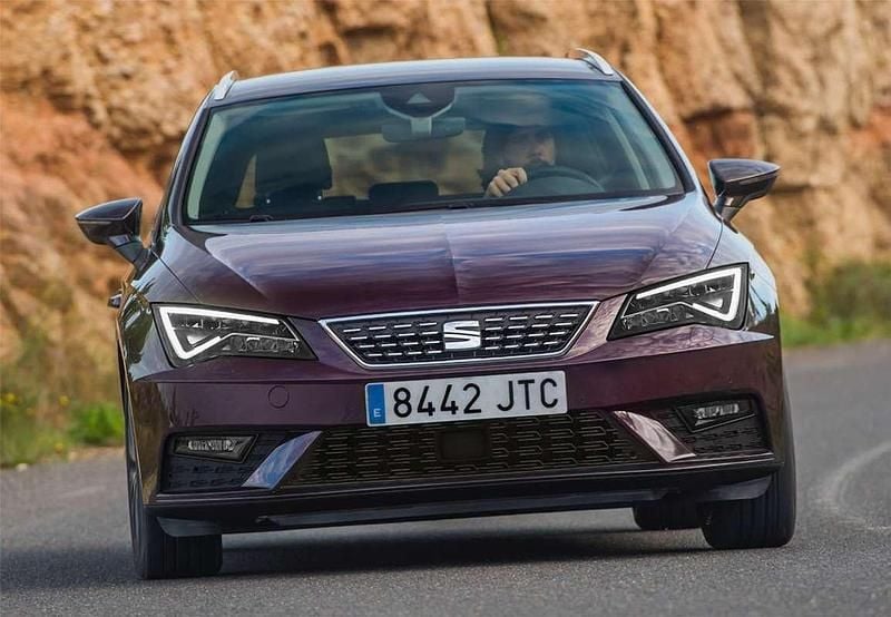 Negro Usado 2017 Seat Leon ST XCELLENCE Familiar | 11.790 € (Precio justo) - Imagen 1/1