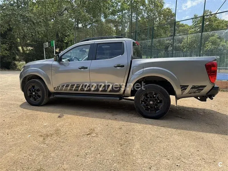 Usado Nissan Navara N-Guard 190 CV (139 kW) 2019 Beige Pickup/Camioneta