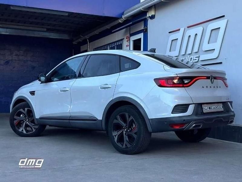 Usado Renault Arkana RS Line 145 CV (106 kW) 2022 Blanco SUV