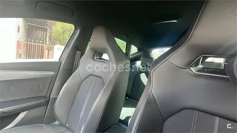 Usado Cupra Formentor VZ 245 CV (180 kW) 2024 Gris / plata SUV