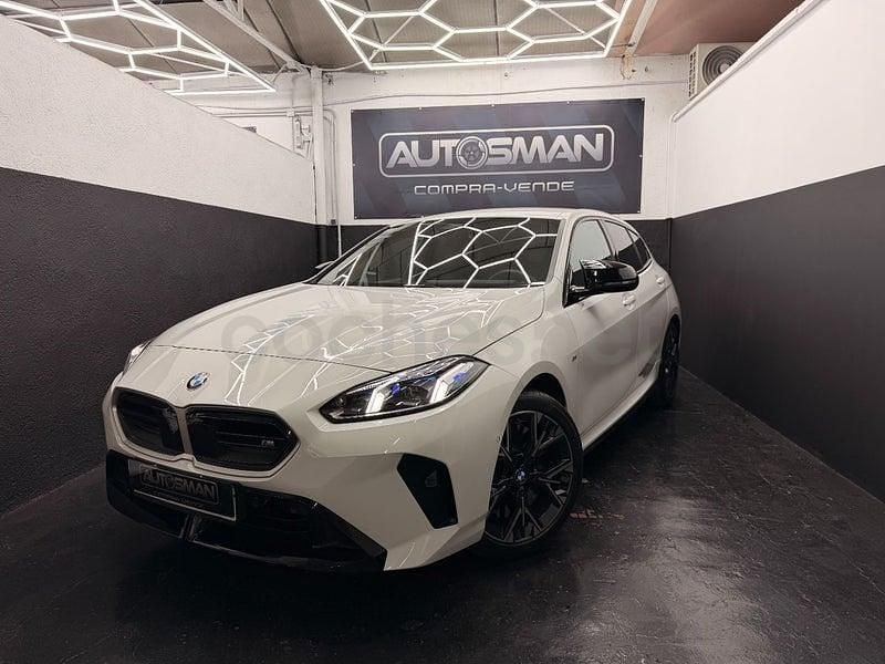 Usado BMW M135 Comfort Edition 300 CV (220 kW) 2025 Blanco Utilitario