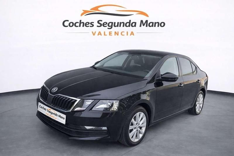 Usado Skoda Octavia Style 110 CV (80 kW) 2018 Negro Utilitario