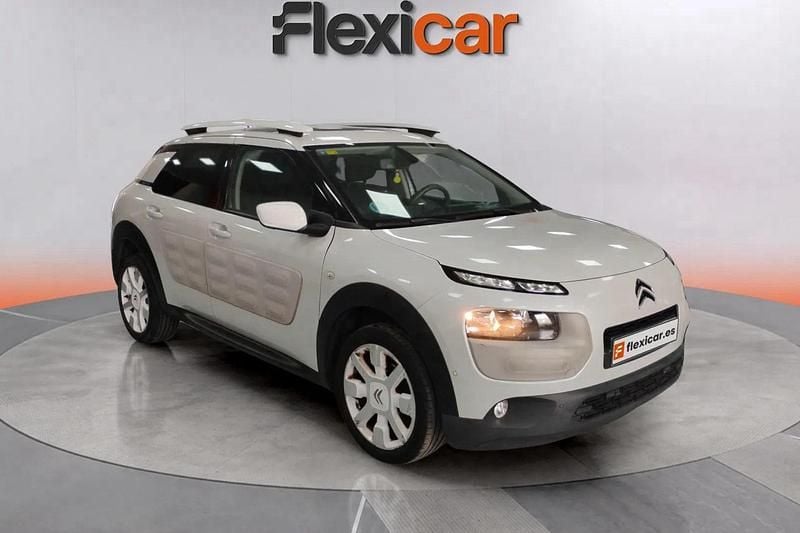 Gris Usado 2018 Citroën C4 Live Berlina | 8490 € (Precio justo) - Imagen 1/4