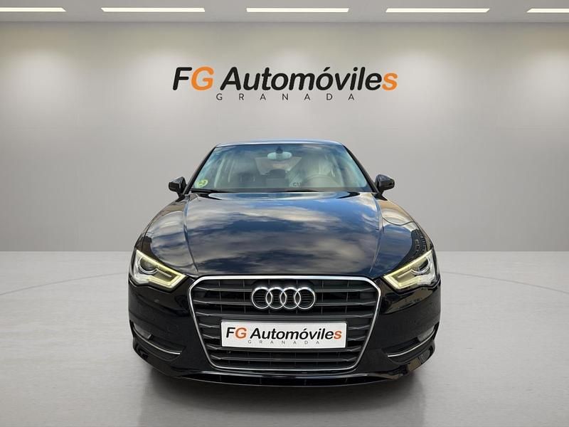 Usado Audi A3 Sportback Ambition 150 CV (110 kW) 2013 Negro Utilitario