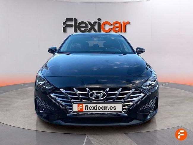 Usado Hyundai i30 110 CV (80 kW) 2024 Negro