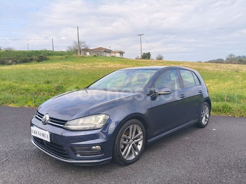 Azul Usado 2013 VW Golf VII Sportline Berlina | 12.490 € (Precio justo) - Imagen 1/4