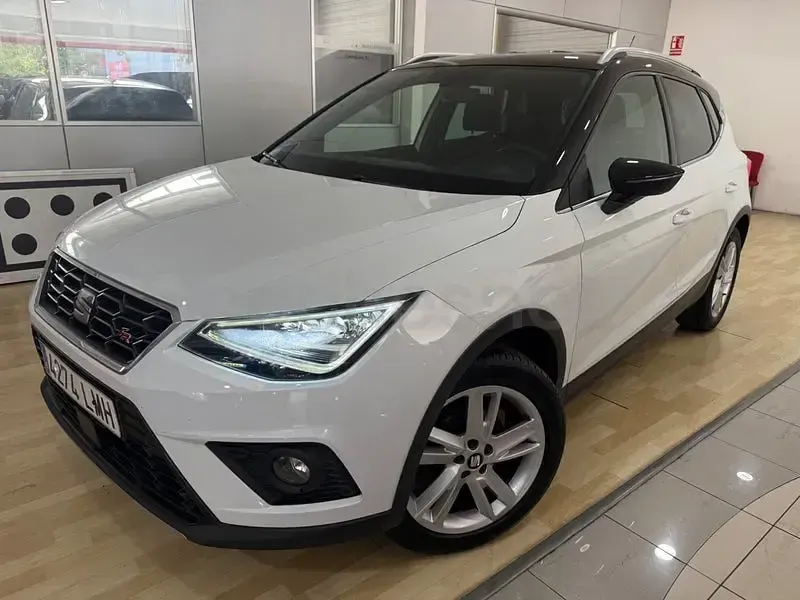 Usado Seat Arona FR 90 CV (66 kW) 2021 Blanco SUV