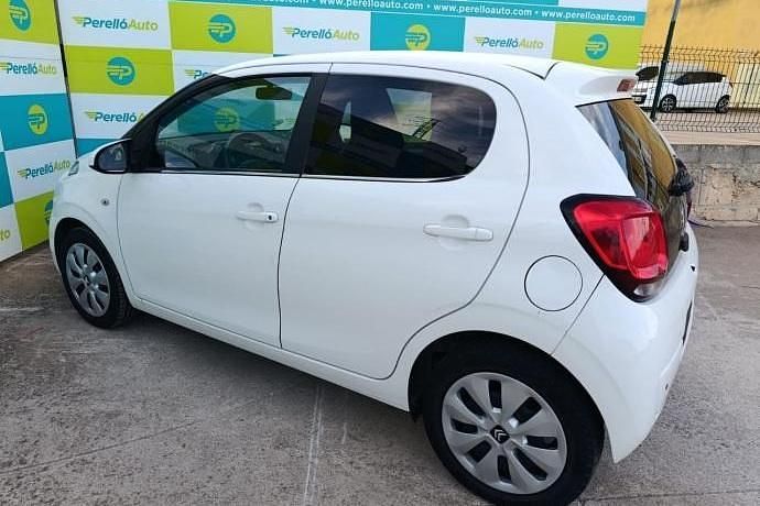 Usado Citroën C1 Feel 72 CV (52 kW) 2021 Blanco Utilitario