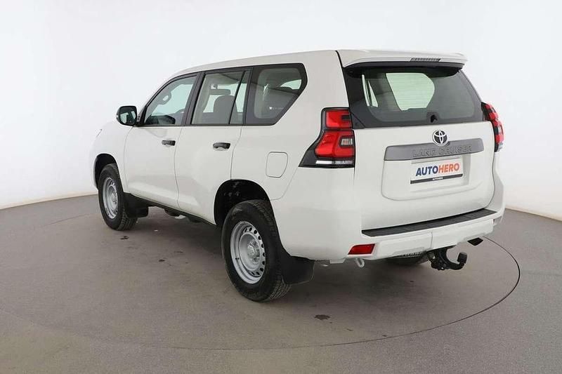 Usado Toyota Land Cruiser 178 CV (130 kW) 2019 Blanco SUV