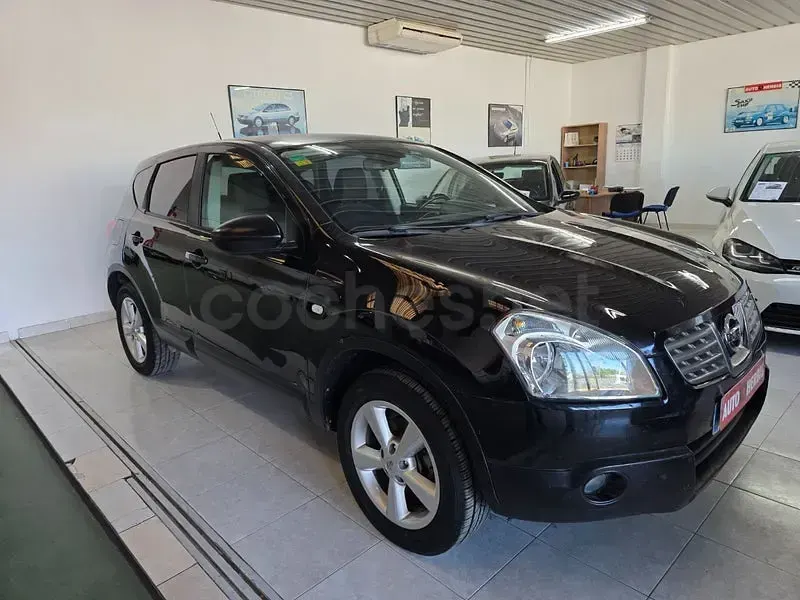 Usado Nissan Qashqai Acenta 106 CV (77 kW) 2009 Negro SUV
