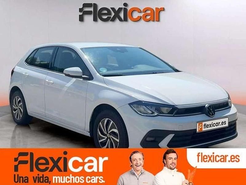 Blanco Usado 2023 VW Polo Life Berlina | 16.490 € (Precio justo) - Imagen 1/4