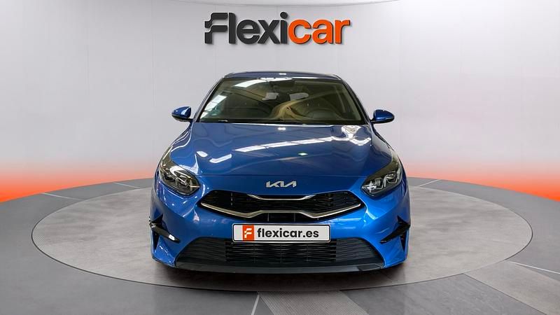 Usado Kia Ceed 101 CV (74 kW) 2021 Azul Utilitario