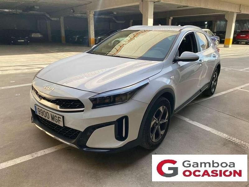Usado Kia XCeed 137 CV (100 kW) 2023 Blanco SUV