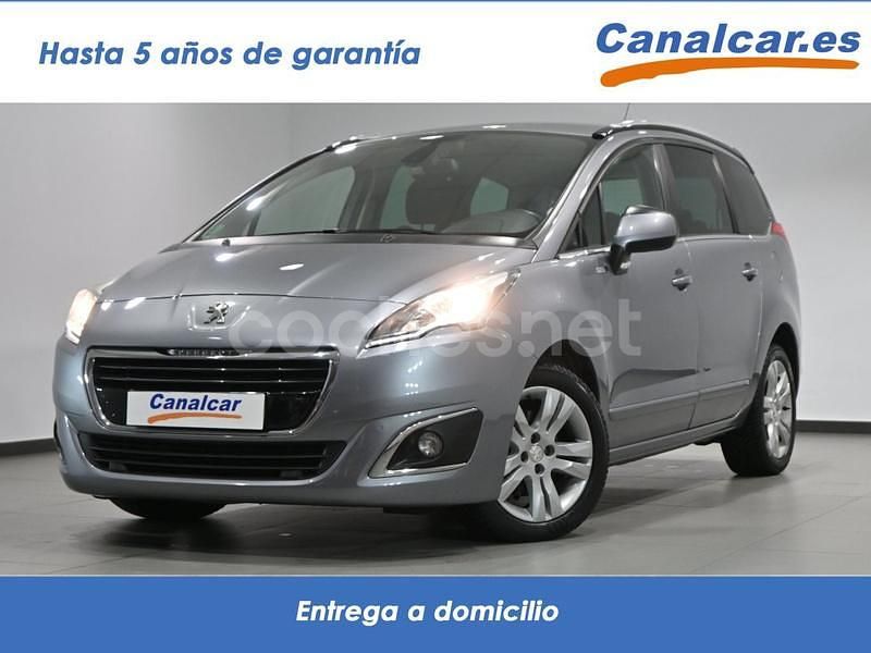 Gris Usado 2016 Peugeot 5008 Style Monovolumen | 7990 € (Precio justo) - Imagen 1/4