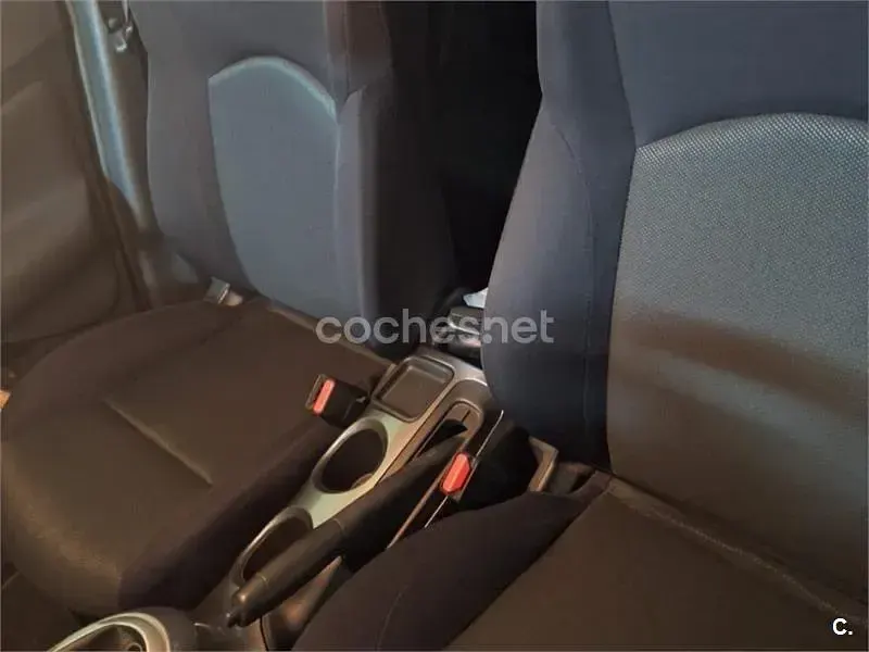 Usado Nissan Juke Premium Edition 117 CV (86 kW) 2012 Blanco SUV