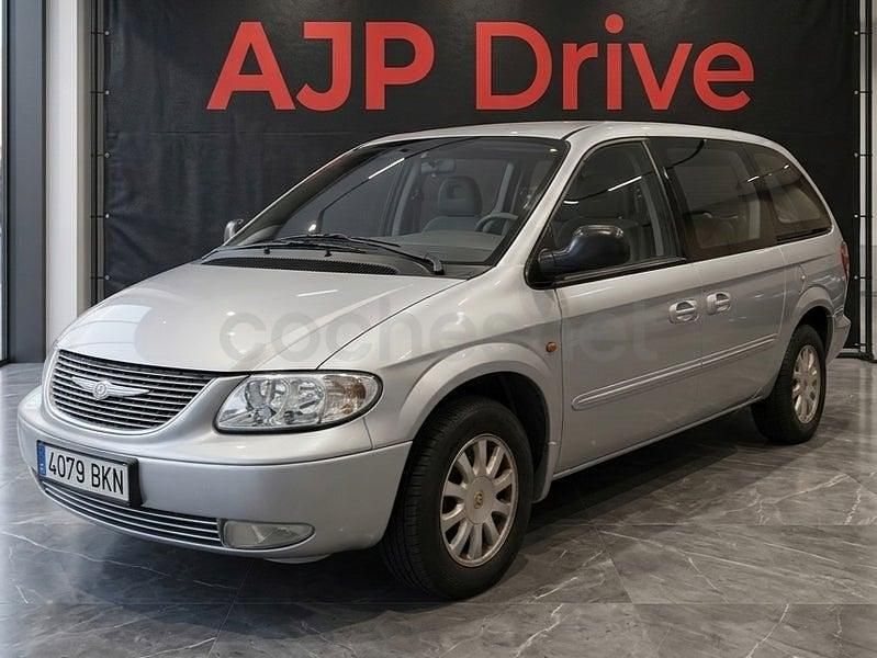 Usado Chrysler Grand Voyager 180 CV (132 kW) 2001 Gris / plata Monovolumen