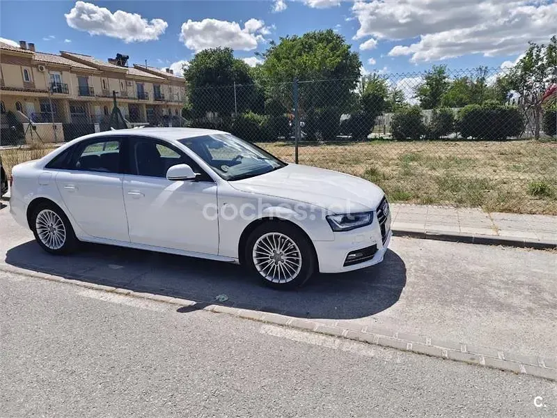 Usado Audi A4 S-Line 150 CV (110 kW) 2014 Blanco Berlina