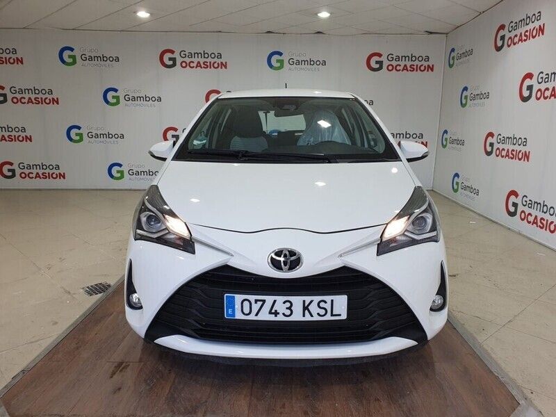 Usado Toyota Yaris Active 69 CV (50 kW) 2018 Blanco