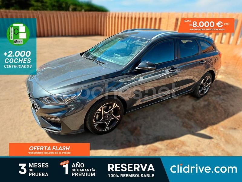 Gris / plata Usado 2023 Hyundai i30 N Line Familiar | 18.990 € (Precio justo) - Imagen 1/3