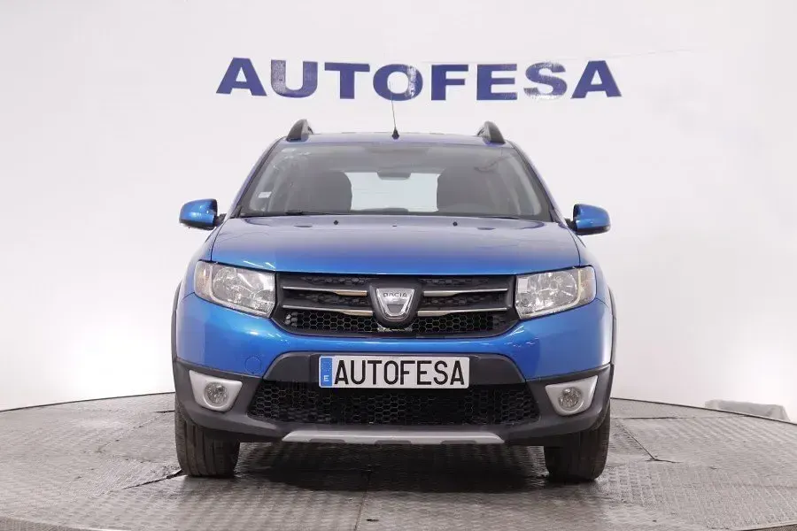 Używany Dacia Sandero Prestige 90 KM (66 kW) 2016 Niebieski