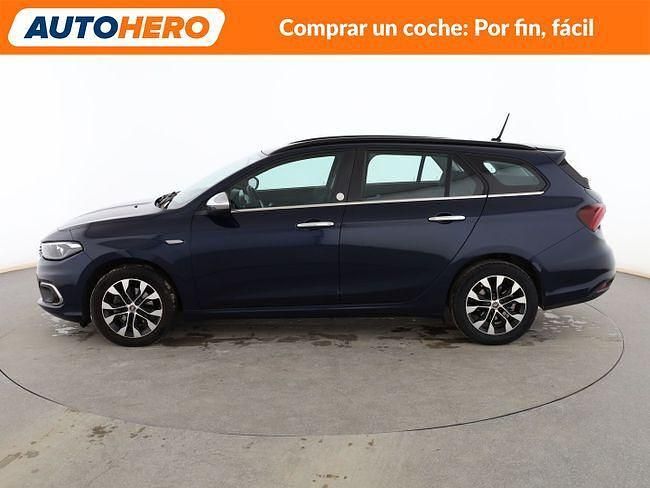 Usado Fiat Tipo Mirror 120 CV (88 kW) 2019 Azul Familiar