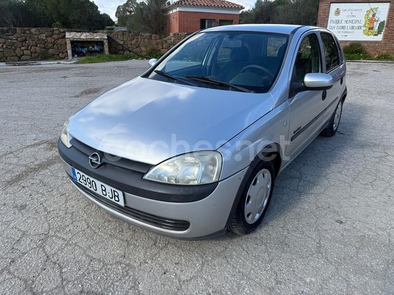 Usado Opel Corsa Comfort 75 CV (55 kW) 2001 Gris / plata Berlina