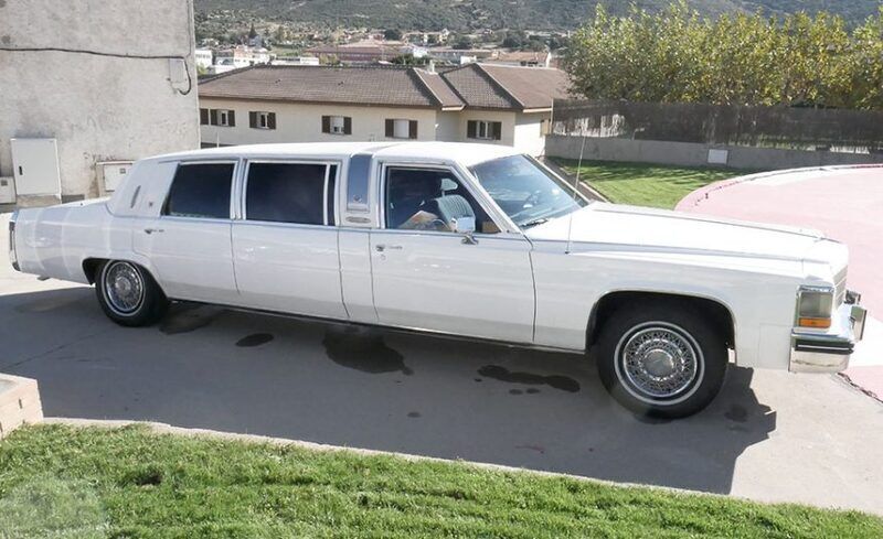 Usado Cadillac Deville 135 CV (99 kW) 1984 Blanco Berlina